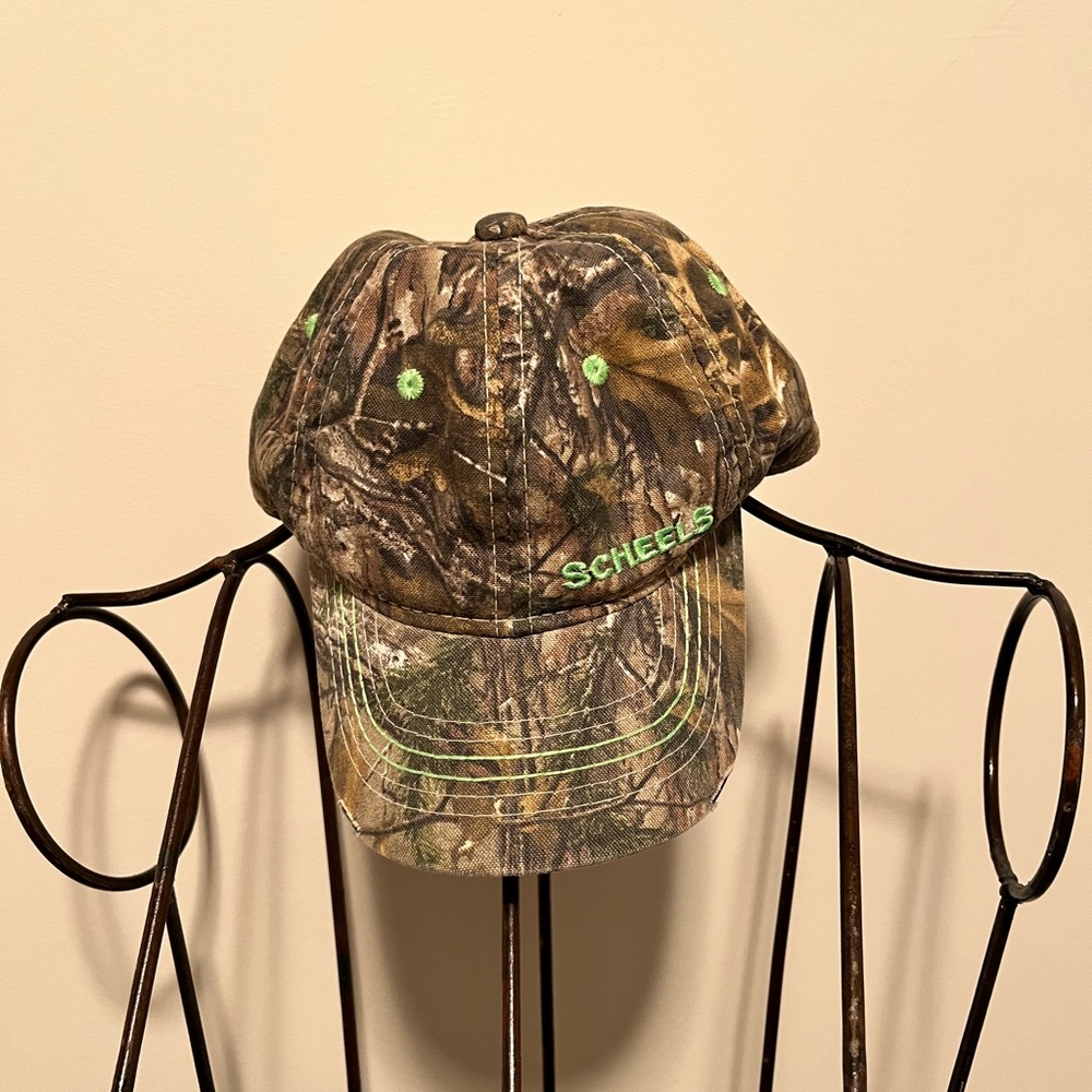 🛍️ 3/$25 Scheels Camo Youth Cap